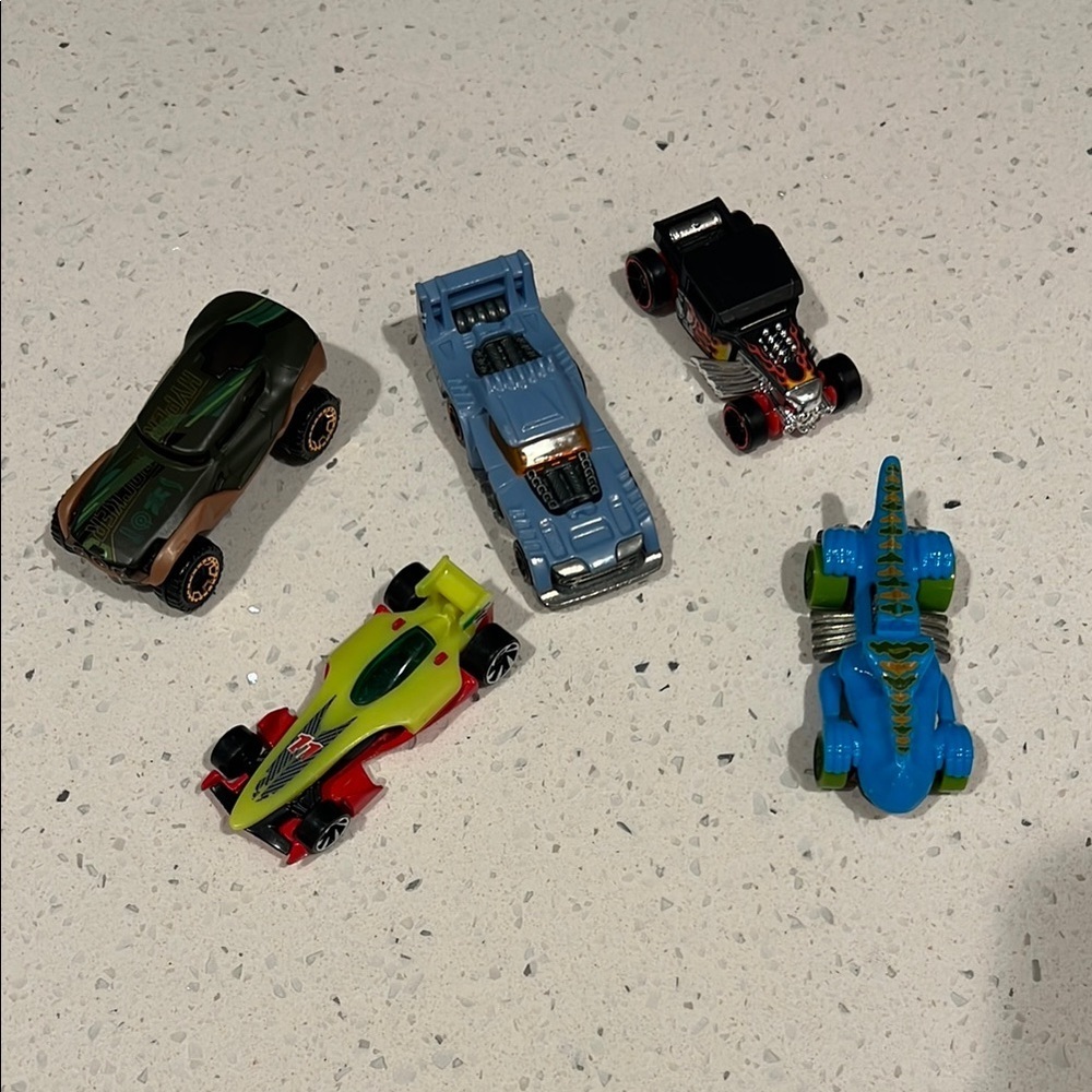 Five hot wheels cars race cars toys kids boys 5 unisex